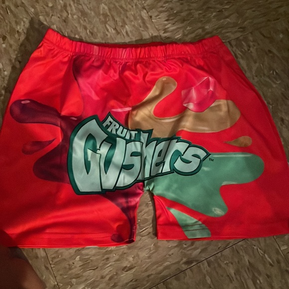 Gusher short super cute - Picture 2 of 2